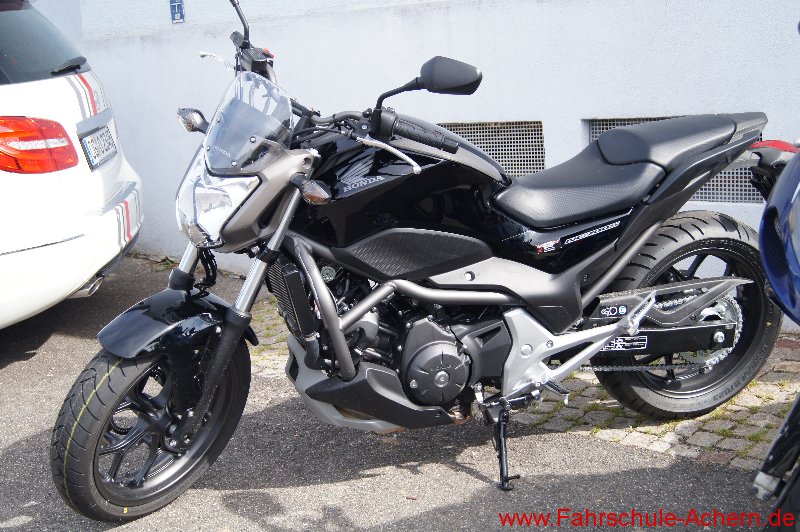 Motorrad-03
